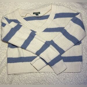 Target wild fable knit sweater size XS (used) in great condition!